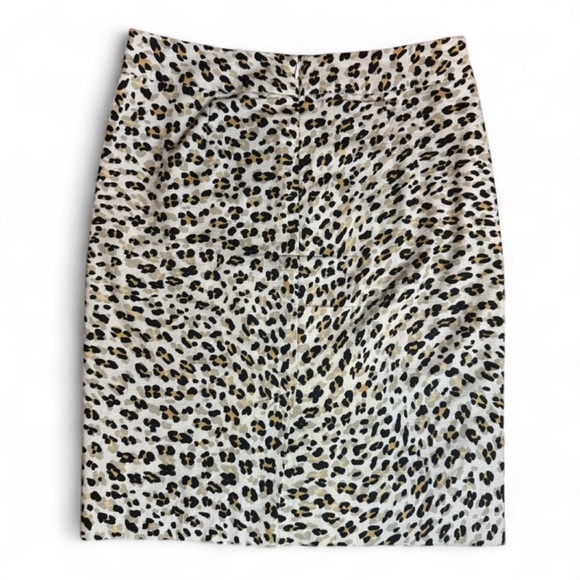Banana Republic Animal Print Pencil Skirt - Picture 3 of 6